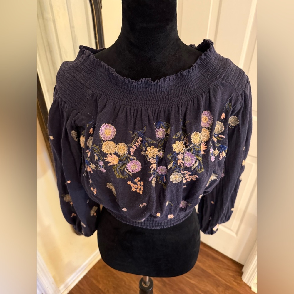 Free People Saachi Smocked off the Shoulder Top - Picture 6 of 8
